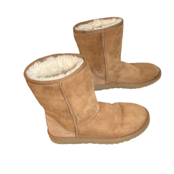 UGG Chestnut Suede Boots, Classic 9" Genuine Sheepskin Lining, Warm, sz 8 - Picture 1 of 7